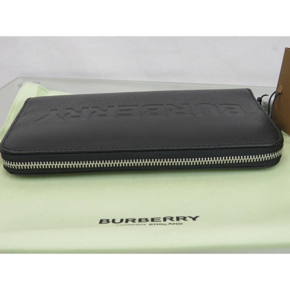 BURBERRY ELMORE BLACK LOGO EMBOSSED LEATHER ZIP AROUND CLUTCH CONTINENTAL WALLET - Picture 9 of 15